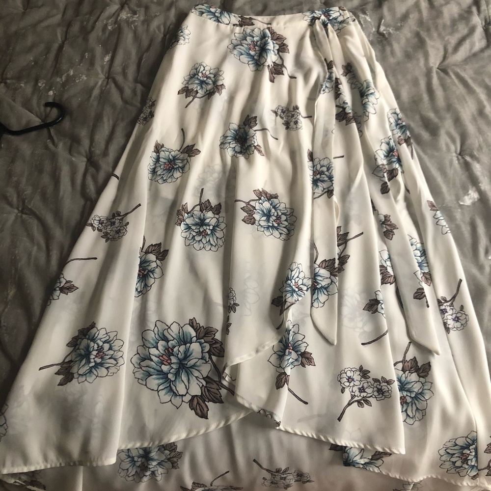 Maxi skirt